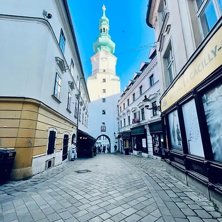Center - Pozsony