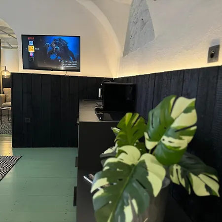 Center - Apartman