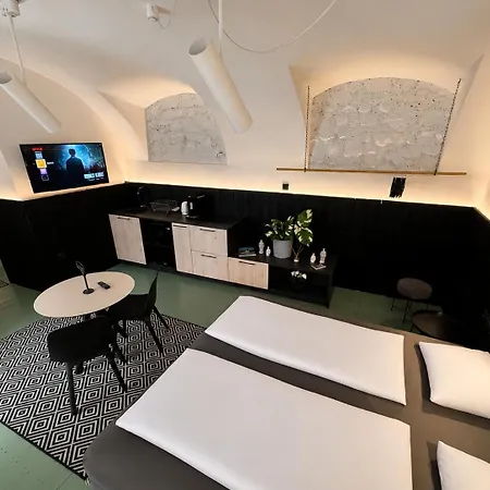 Center - Apartman