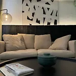 Daire Center - *